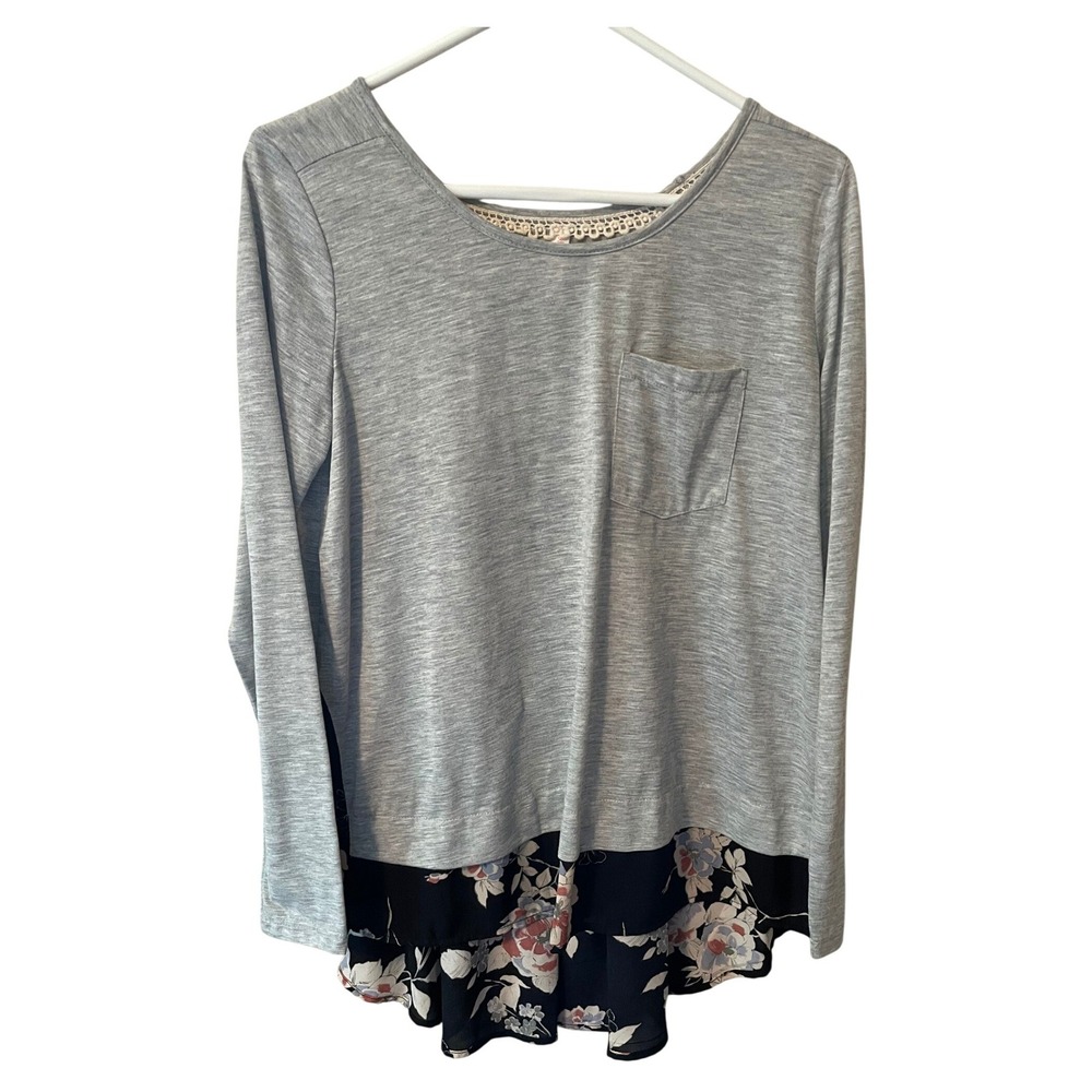 Xhilaration Womens Lg Gray Heather Floral Mixed Media Top Lace Trim Boho‎ Casual